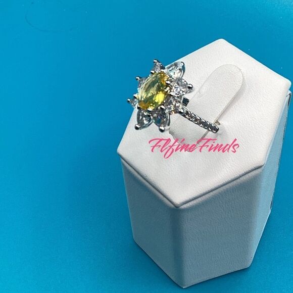 🌻 Sterling Silver Sparkling Canary Yellow Cz Diamond Sunflower Ring - Picture 6 of 16
